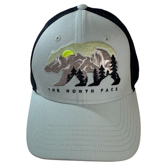 The North Face Embroidered Bear Mudder Trucker Skylight Blue Unisex One Size - Picture 1 of 7